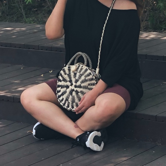 Knitted crossbody - Picture 5 of 6